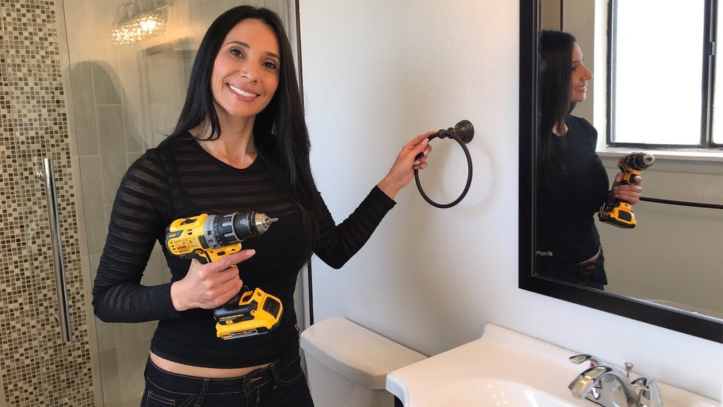 Hi my fellow DIY'ers, in this video I'm going to show you how to install a towel rack and a towel ring