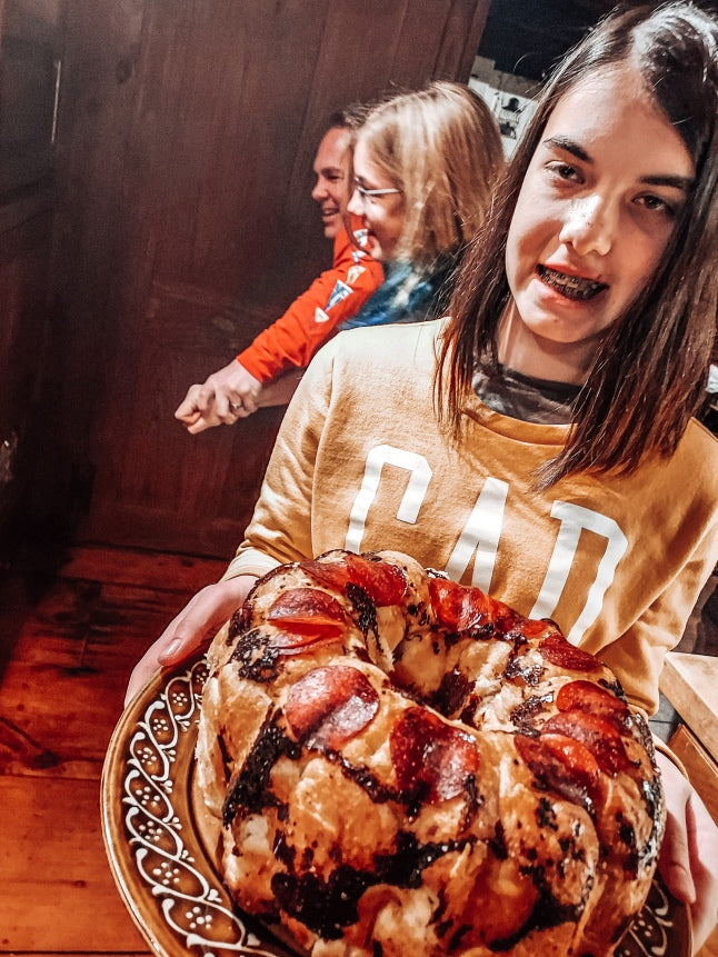 Pepperoni Pull-Apart Bread